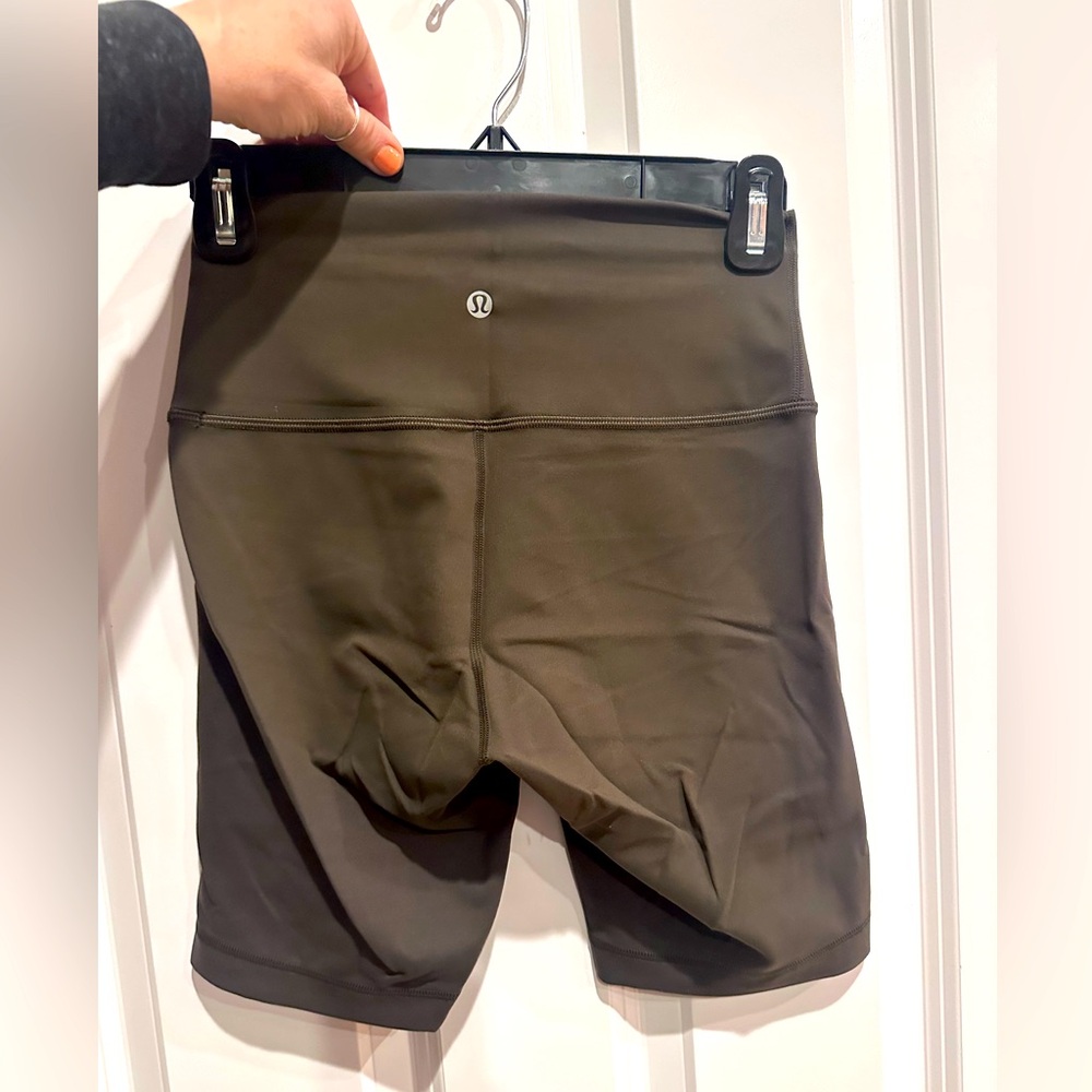 Lululemon bike shorts